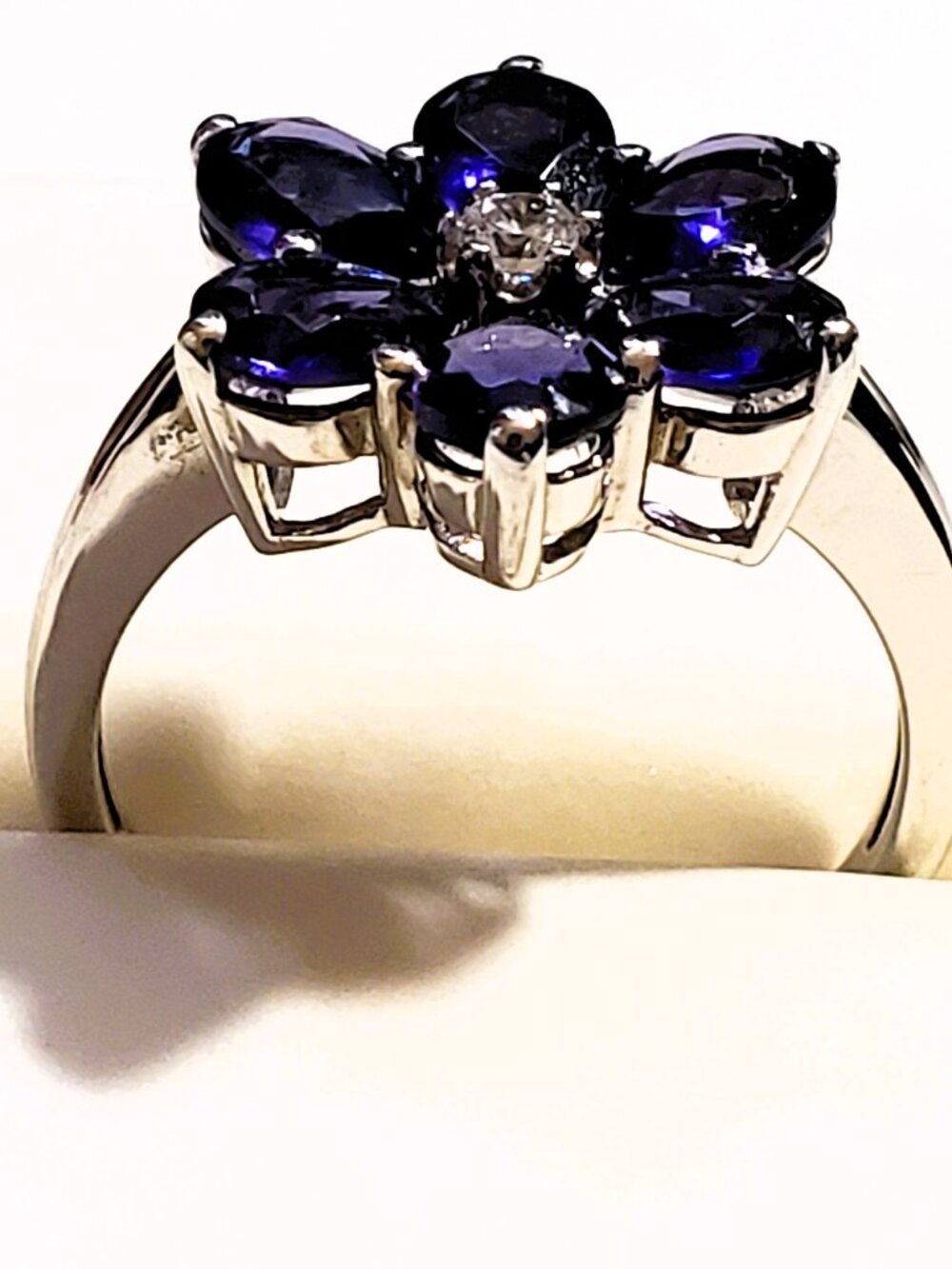 SAI Signed 925 Sterling Silver Amethyst Crystal Flower Bypass Statement Ring Sz